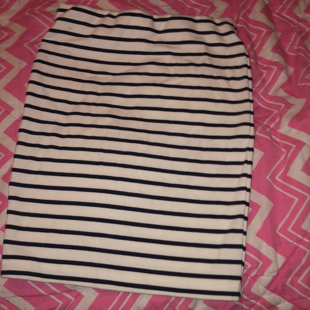 Striped skirt